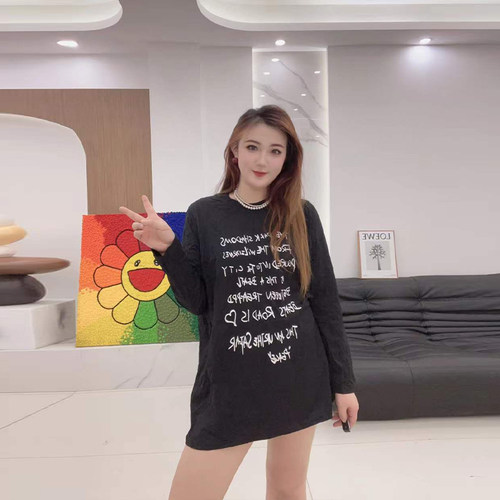 大码女装圆领字母长袖上衣