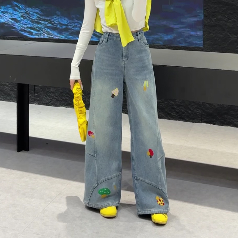 胖妹妹卡通图案阔腿牛仔裤