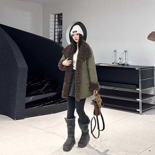 款 胖妹妹毛毛翻领长袖 冬季 女装 宽松简约百搭保暖外套 棉服加肥大码