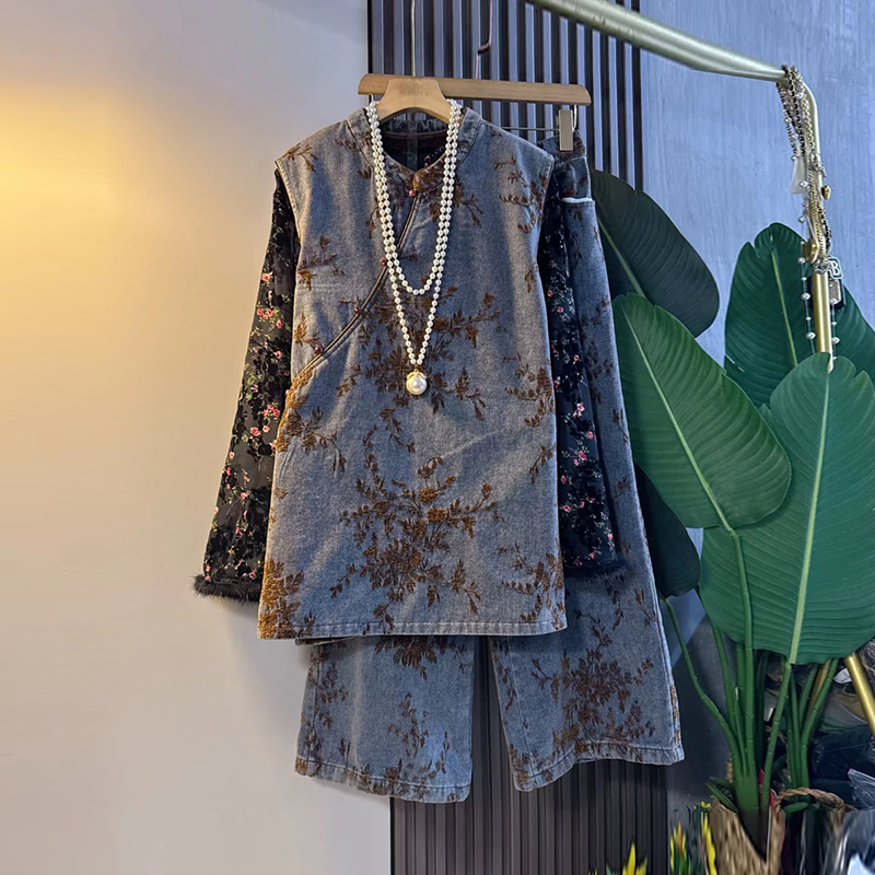 松紧腰阔腿裤子立领花朵马甲小衫