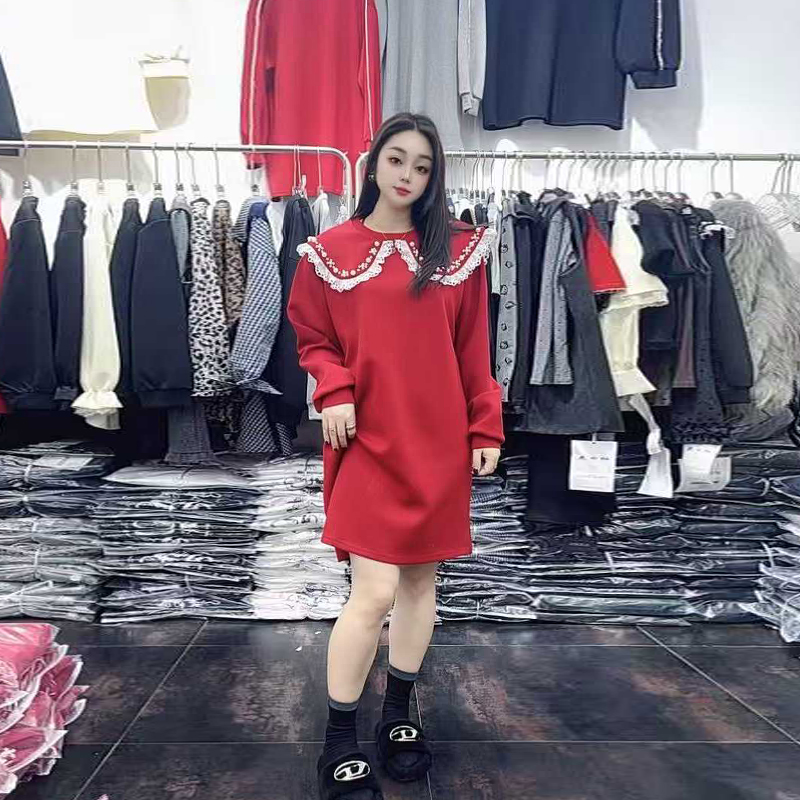 大码女装娃娃领拼色蕾丝边长袖连衣裙胖妹妹中长款韩版减龄淑女裙