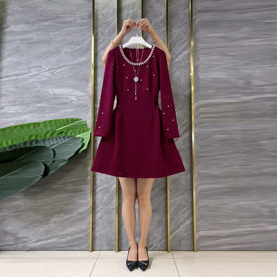 大码女装圆领钉珠满身钻点连衣裙