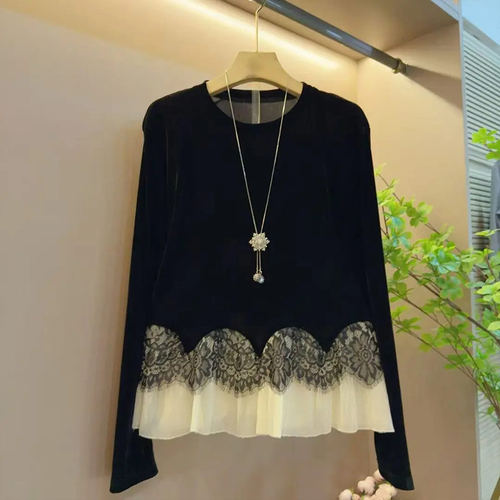 加肥圆领摆拼波浪摆蕾丝小衫