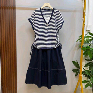 胖妹妹拼色V领短袖条纹上衣半身裙韩版大码女装夏季款休闲两件套