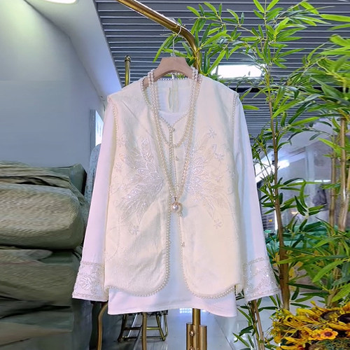 拼色袖口小衫钉珠边暗花马甲