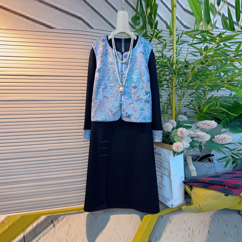 加肥胖妹妹圆领花纹马甲拼色长袖连衣裙复古风大码女装时尚两件套,女装/女士精品,大码套装,淘宝优惠券,粉丝福利购,淘宝优惠卷
