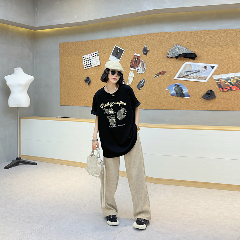 胖妹妹卡通图案字母短袖上衣