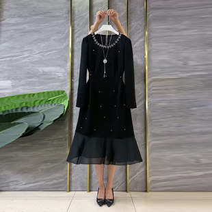 胖妹妹钉珠领长袖连衣裙法式气质轻熟风长款大码女装洋气黑色裙子