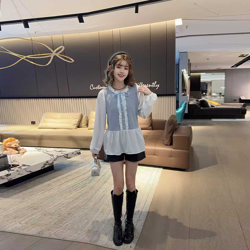 加肥拼色长袖荷叶领假两件小衫