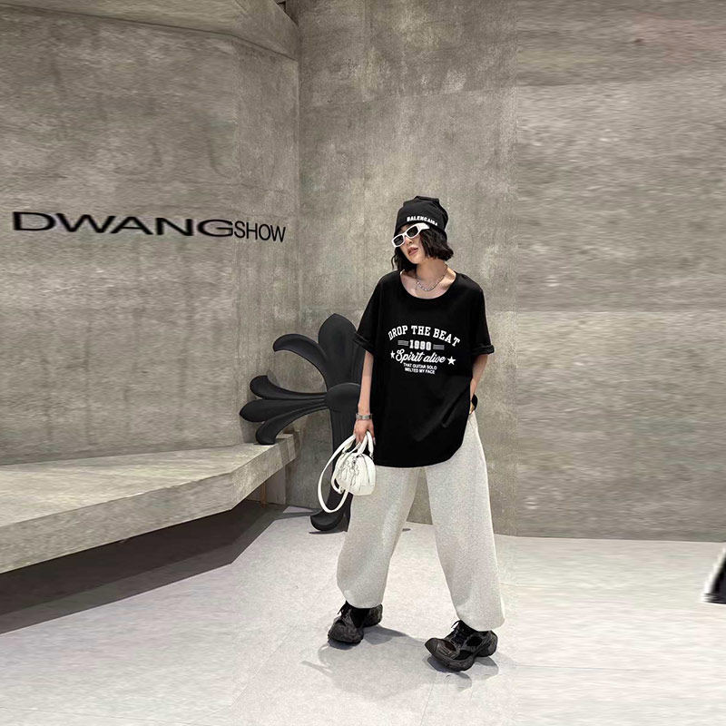 大码女装圆领短袖字母上衣