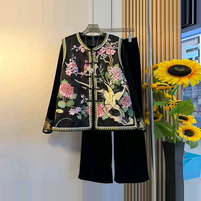 阔腿裤子拼色袖口小衫花朵马甲