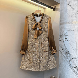 口拼色长袖 气质轻熟风秋季 连衣裙大码 法式 显瘦裙子 女装 加肥微喇袖