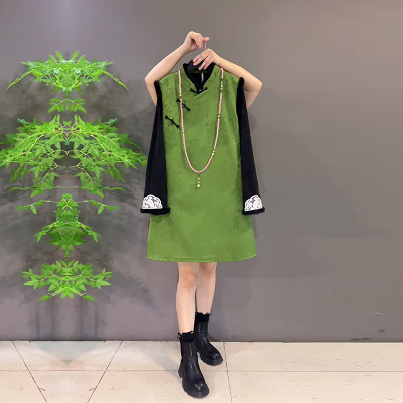 毛毛袖口打底衫两件套立领马甲裙