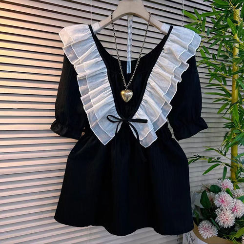 方领拼色荷叶边肩系带收腰小衫