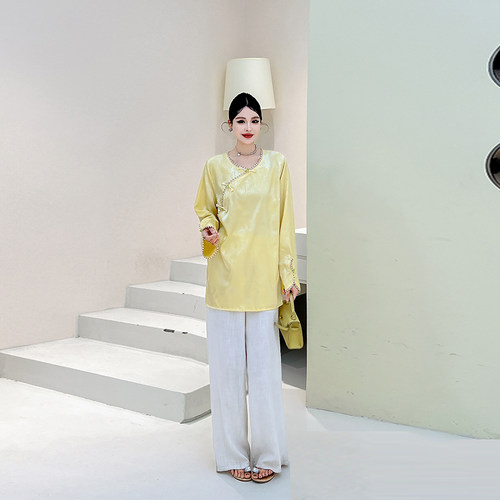 开叉袖口斜襟盘扣暗花小衫