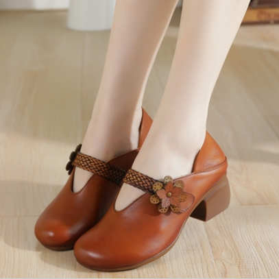 民族风花朵中粗跟软底防滑妈妈鞋