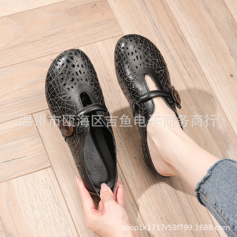 中老年凉鞋软底夏季真皮女鞋妈妈鞋舒适透气包头半拖鞋平底老人鞋