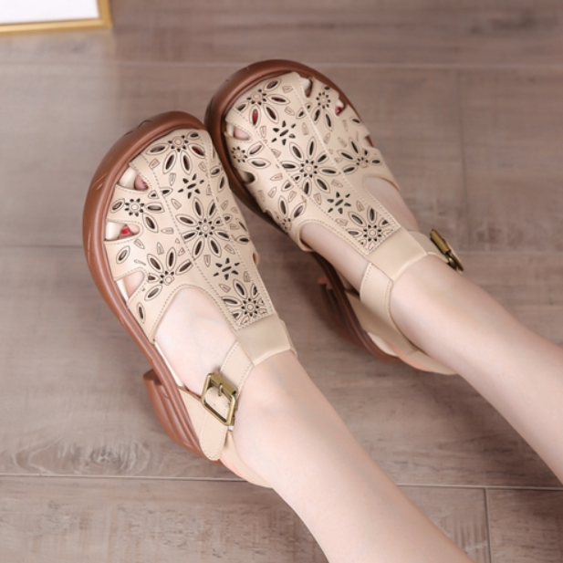 9052夏凉鞋新款真皮软底原创复古女鞋包头镂空粗跟中跟原创花朵鞋,女鞋,时装凉鞋,淘宝优惠券,粉丝福利购,淘宝优惠卷