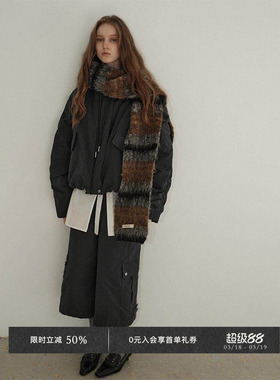 【5折】Veega Chic花苞型抽褶弧形袖子短款夹克棉服