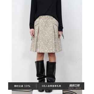 Veega 设计感鹿纹印花松弛感齐膝百褶半身裙 Chic