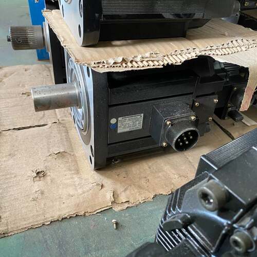 可维修SGMGH-30A2A-YR23 SGMGH-30A2A-Y