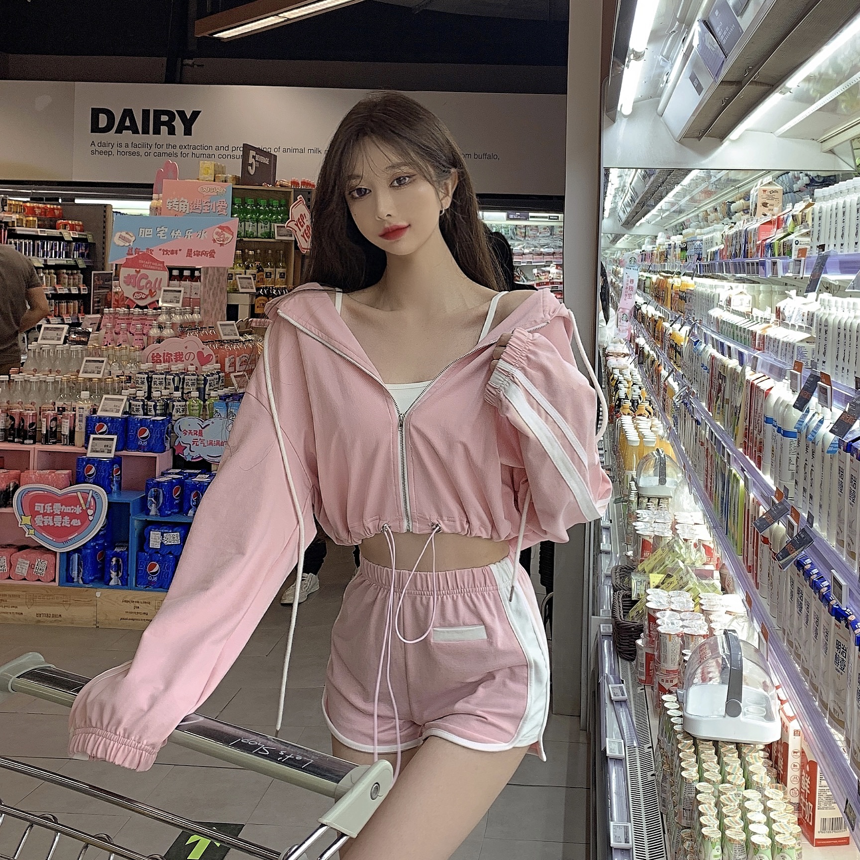 Real price! Loose hooded casual sweater + shorts