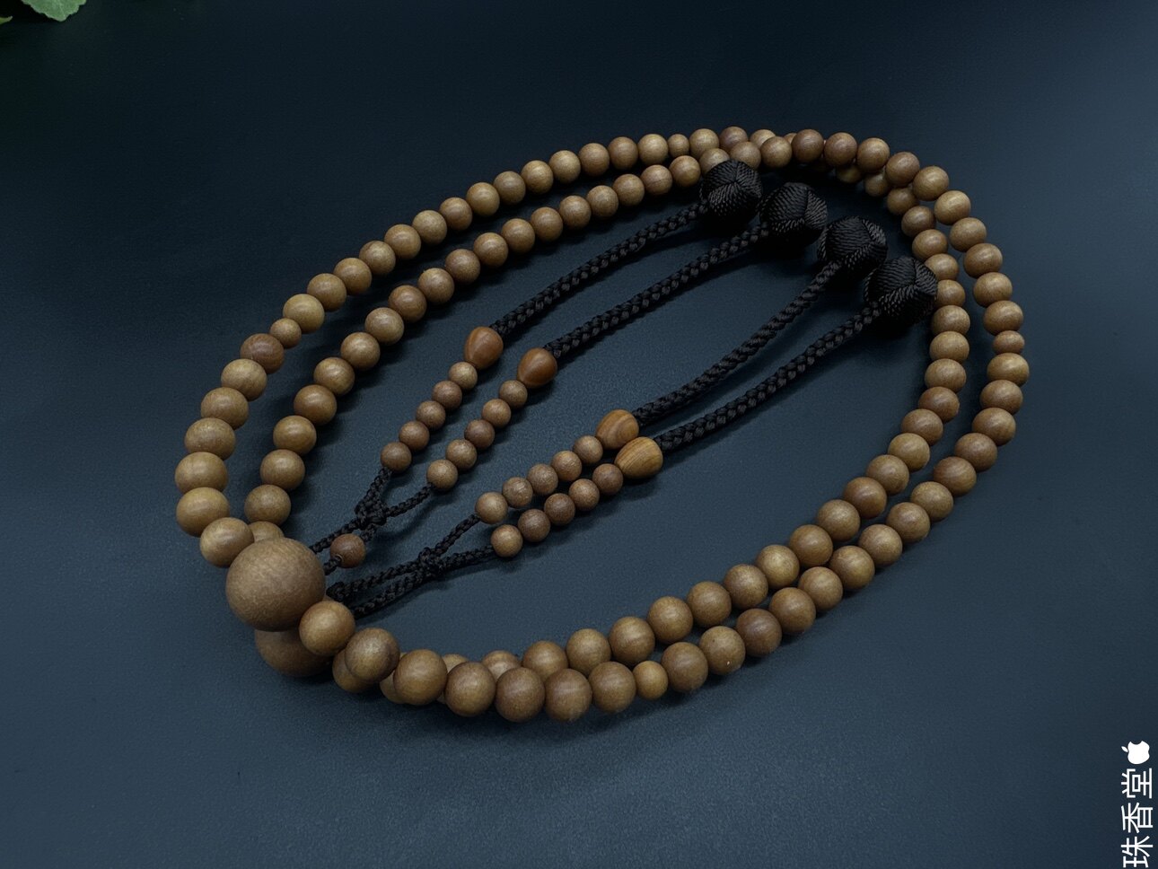 정통 인도 천연 LAOSHAN TAN TANG MI DONG MI 만트라 종파 108 묵주 구슬 문학 장난감 팔찌 남성과 여성을위한 무료 배송