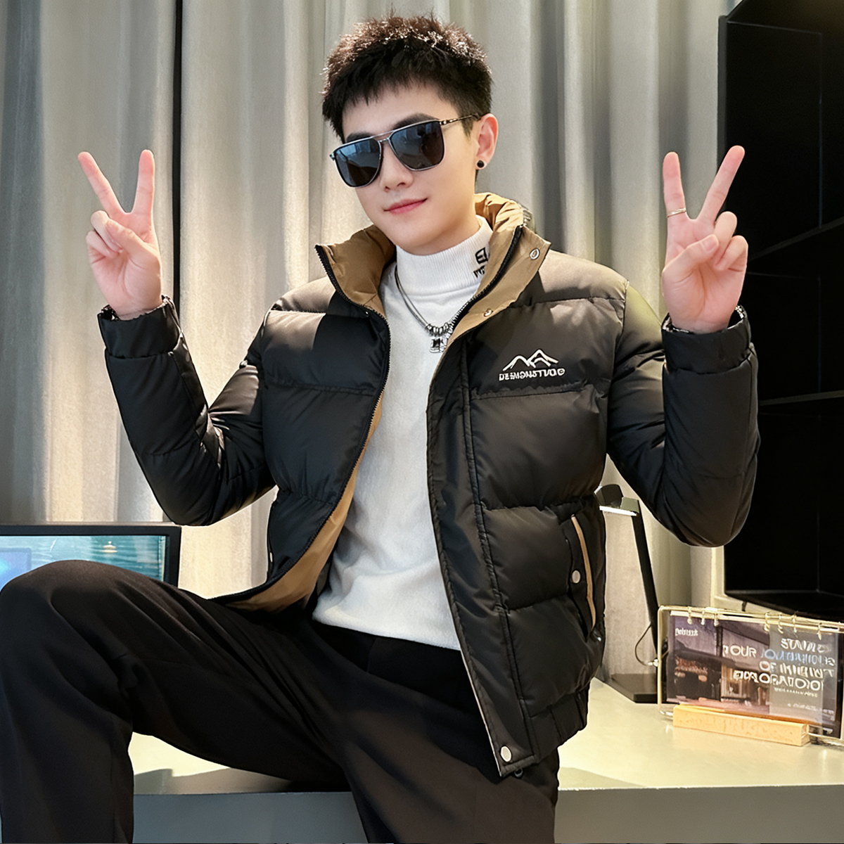 秋冬款撞色羽绒服男装今年棉衣