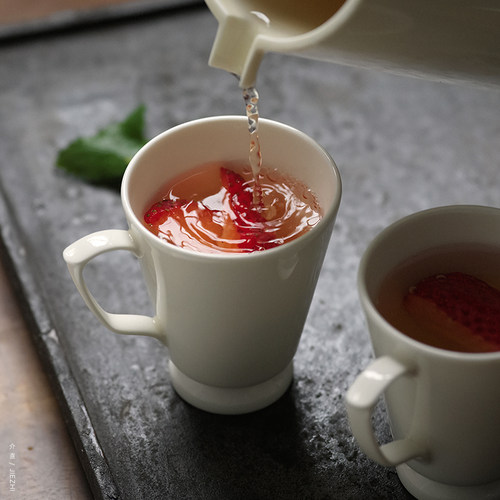介直 伫足系列把手小杯 咖啡茶杯 奶油中古色高足杯陶瓷器皿芥埴