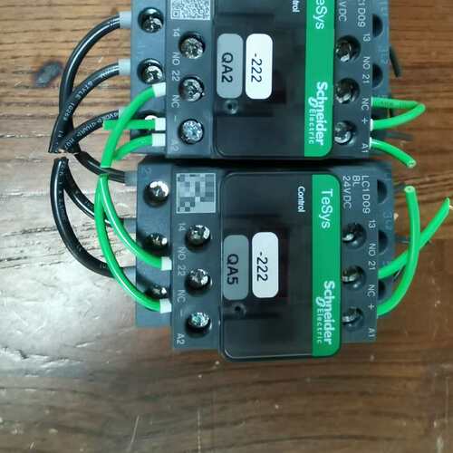 议价施耐德LC1D09BL 。实物图片无瑕疵。