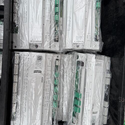 议价56个西门子楼宇控制器PXC24.3-UCM.A，PXC16