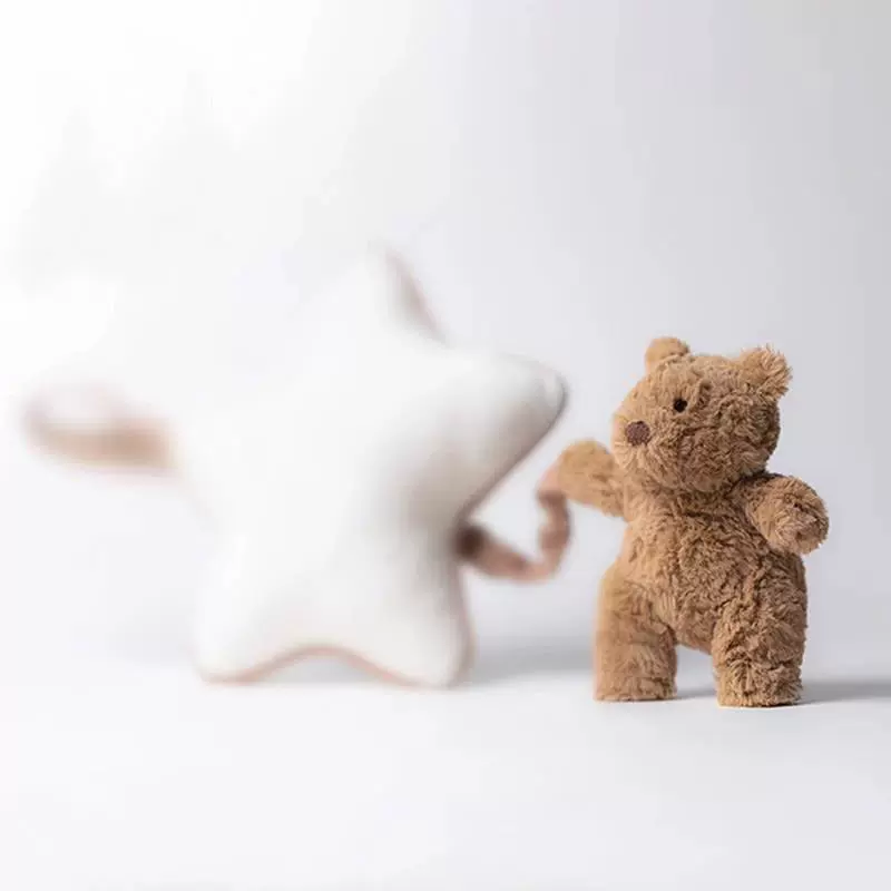 英国Jellycat巴塞罗熊音乐拉铃婴儿摇铃公仔宝宝挂件可爱安抚床铃