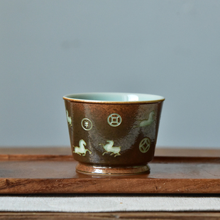 中式陶瓷茶杯龙泉窑功夫茶具复古精致单个装青瓷主人杯 马上有钱