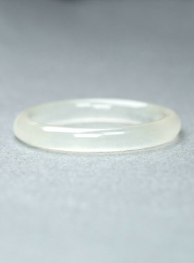 纯天然玛瑙高冰白冰粗圆条手镯女