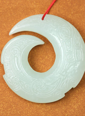 纯天然和田玉古韵龙牌玉吊坠挂件