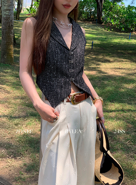 ZONEE 时髦的艾莉森 法式设计感秋日时髦感黑色小香风无袖马甲