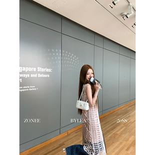 法式 ZONEE LEA宋亦雯 粉彩系美学 女 镂空网罩弹力吊带连衣裙套装