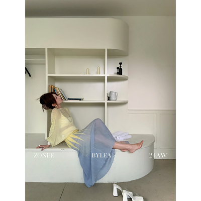 ZONEE/LEA宋亦雯 极简多巴胺 黑标系列中长款撞色老钱A字半身裙女