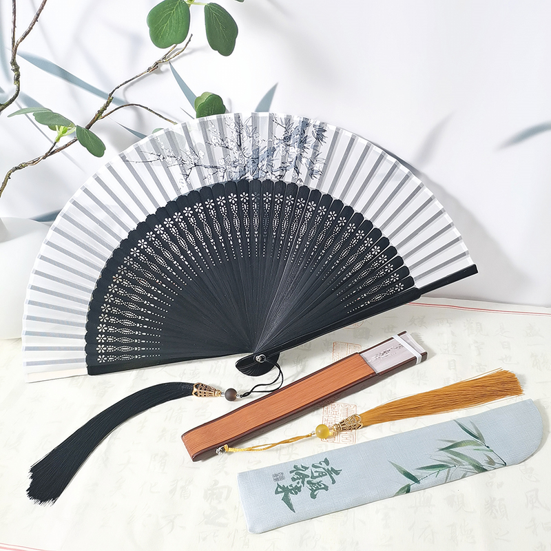 古风折扇6寸便携梅花镂空扇子