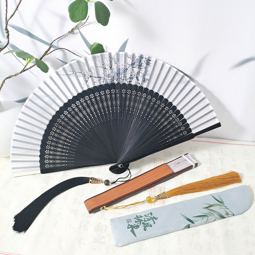 古风折扇6寸便携梅花镂空扇子
