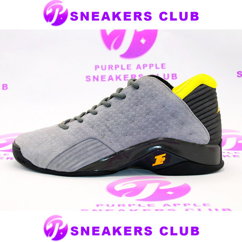 锐步艾弗森中帮男子篮球鞋