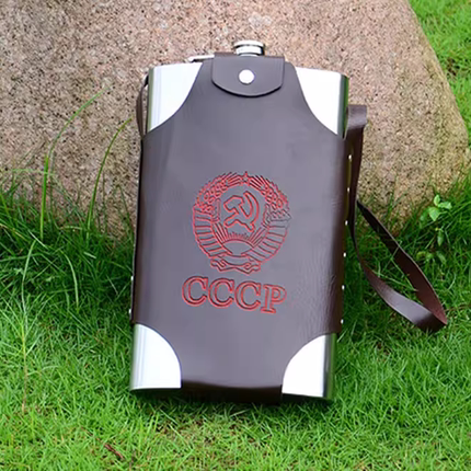 俄罗斯高档304不锈钢酒壶随身3斤酒壶户外加厚便携式酒壶买送酒杯