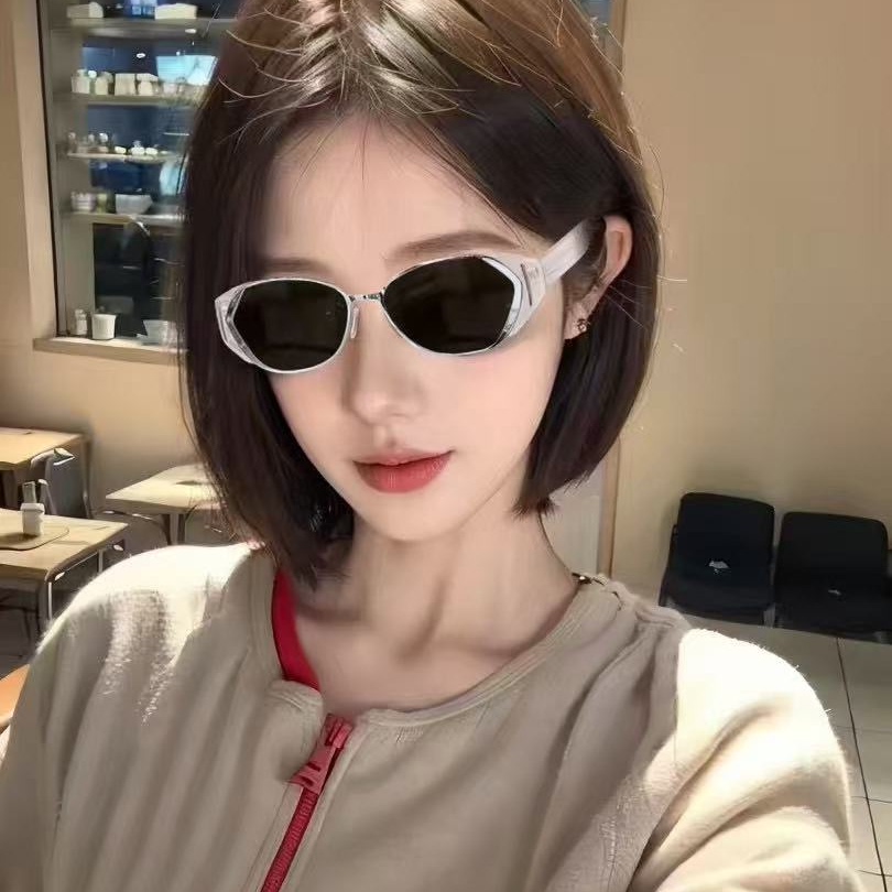 灵灵【认准编号001-056】高端时尚眼镜素颜防紫外线开车防晒墨镜