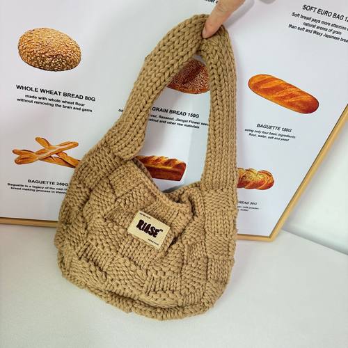 小方包女士手提包2024秋冬新款可爱软糯毛线编织腋下包针织手拎包