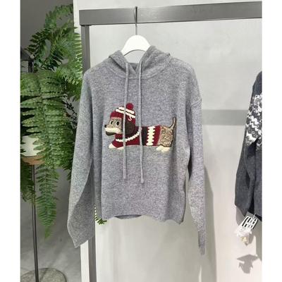 诗折扣商场同款灰色小狗连帽套头针织毛衣女小个子内搭3GC130111