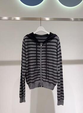 MM麦麦家2025秋冬新款灰色条纹连帽针织开衫毛衣女上衣4GA133231Q