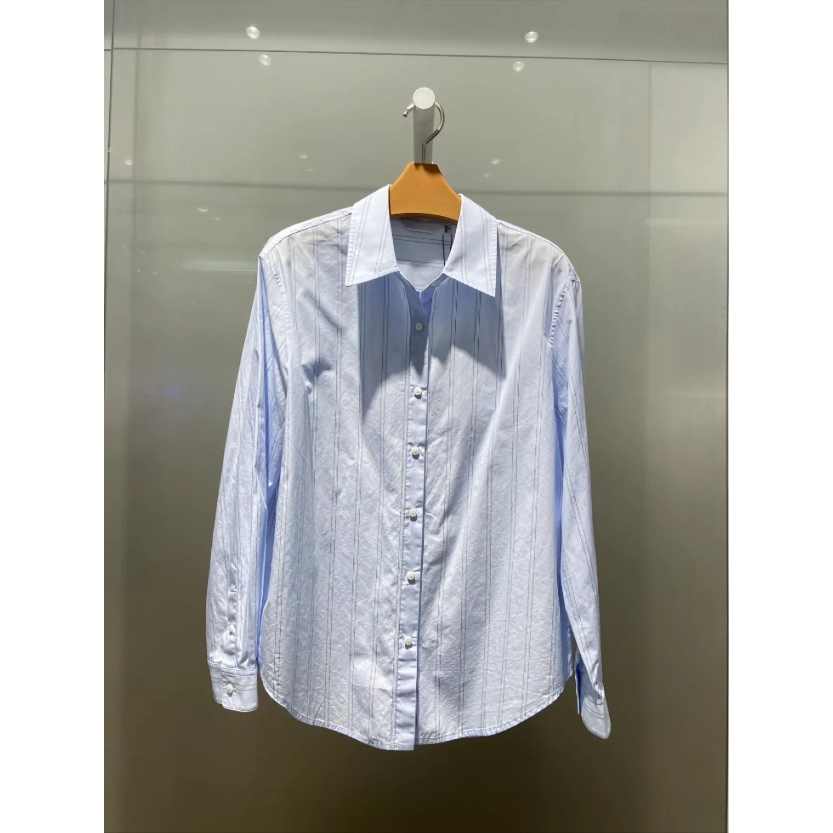 MM麦麦家2025秋冬新款叠穿神器经典浅蓝条纹衬衫女上衣5G8222801