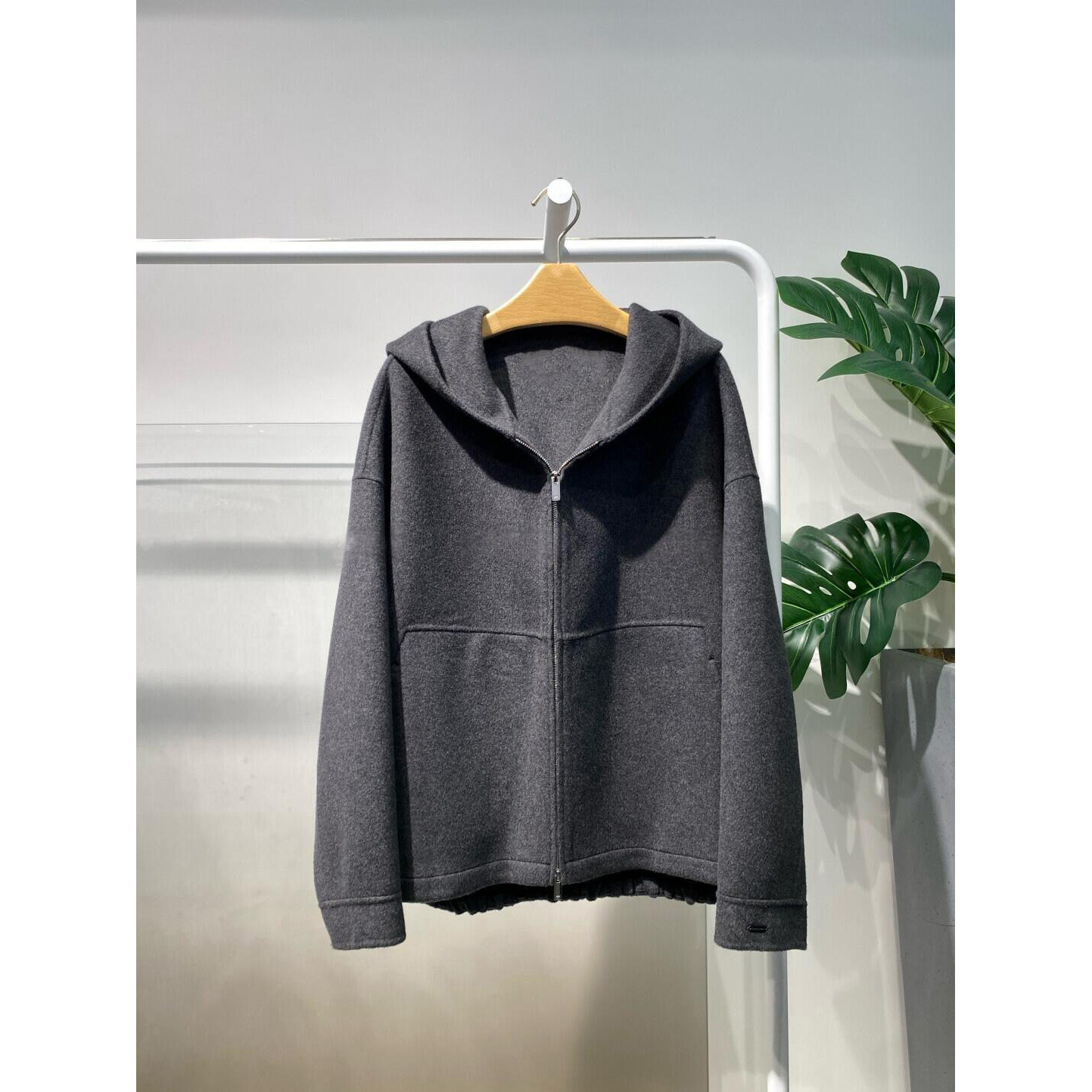 MM麦家商场同款25秋冬新绵羊毛羊绒大衣外套短款连帽灰5GA170291