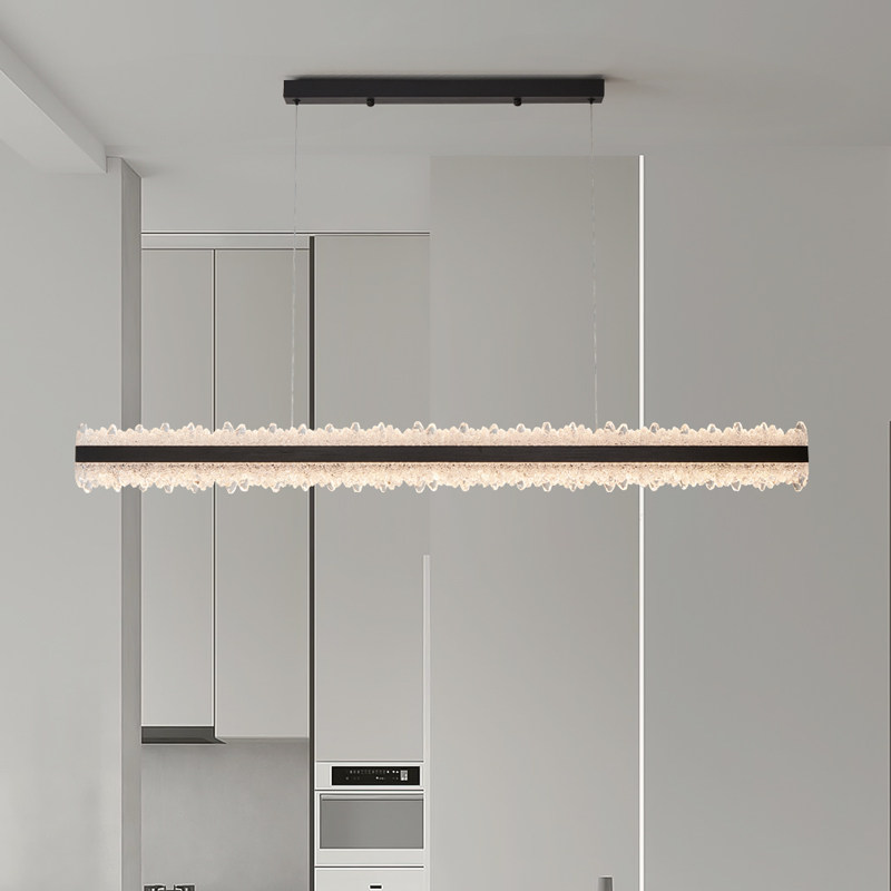2025新款现代一字长条餐厅吊灯