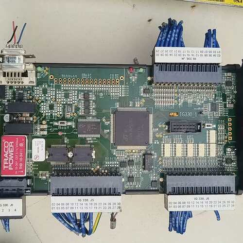 议价IPG激光控制盒IG330_1B，型号CESUBIG3300可维修